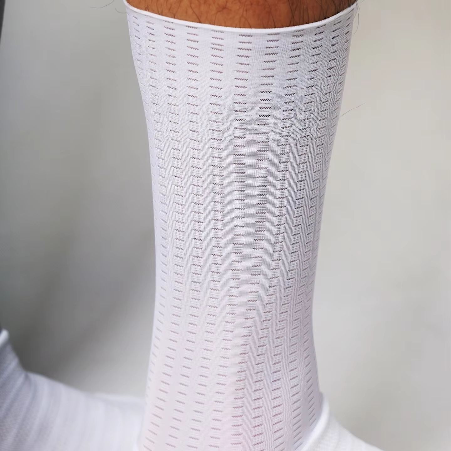 Profesjonalne, uniwersalne ska – Sports Socks recenzja i cena